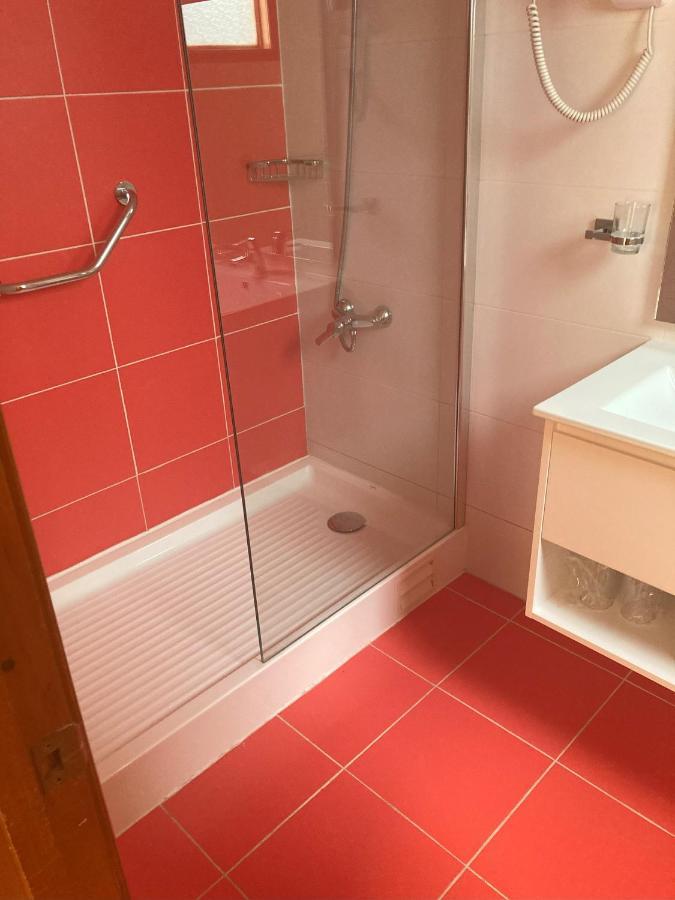 Hotel Vegas Сантяго Екстериор снимка